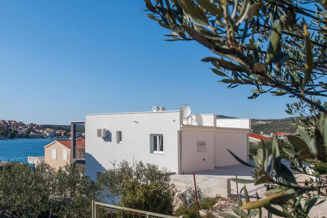Apartments Osti 로고즈니차 외부 사진