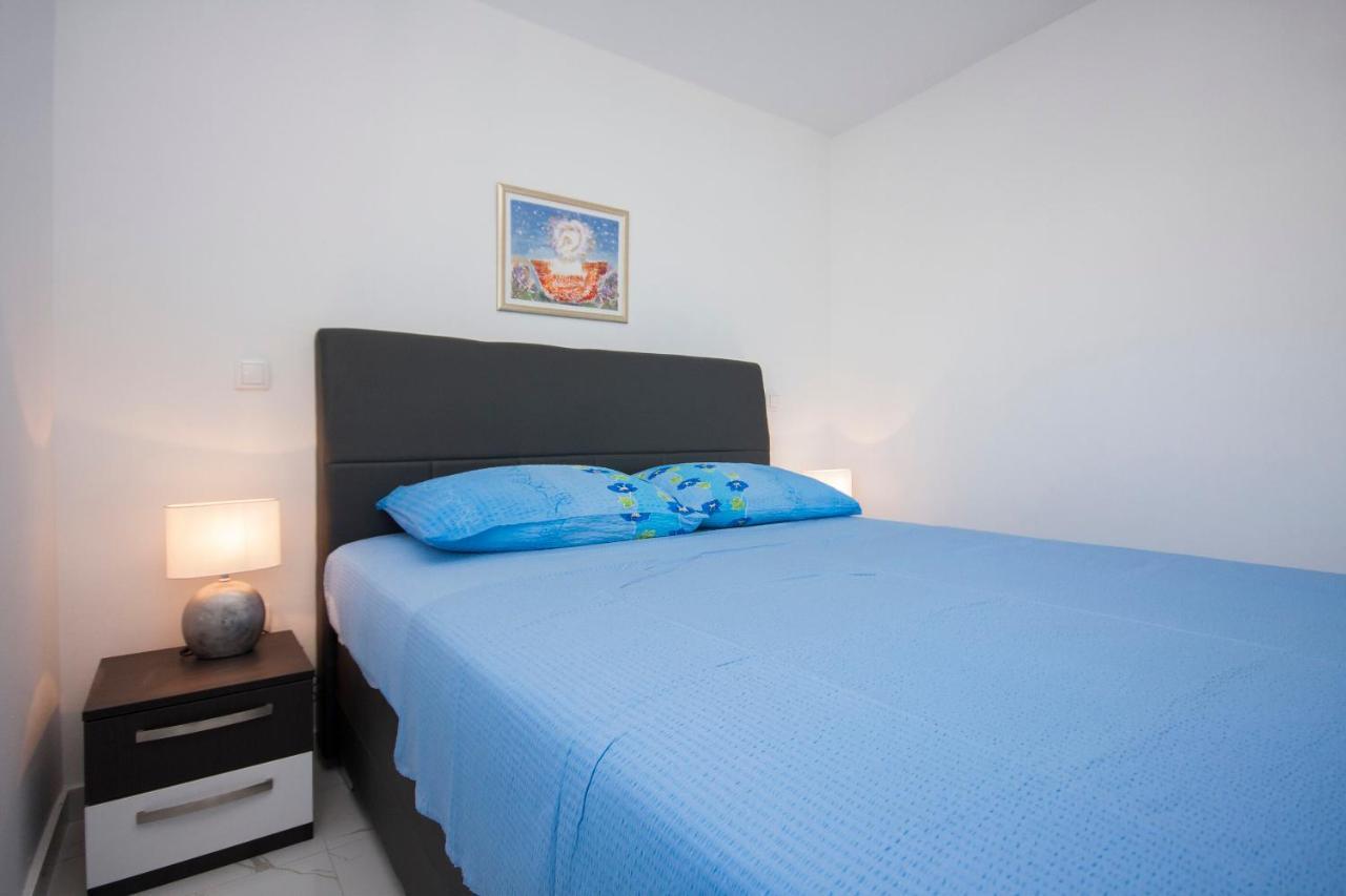 Apartments Osti 로고즈니차 외부 사진