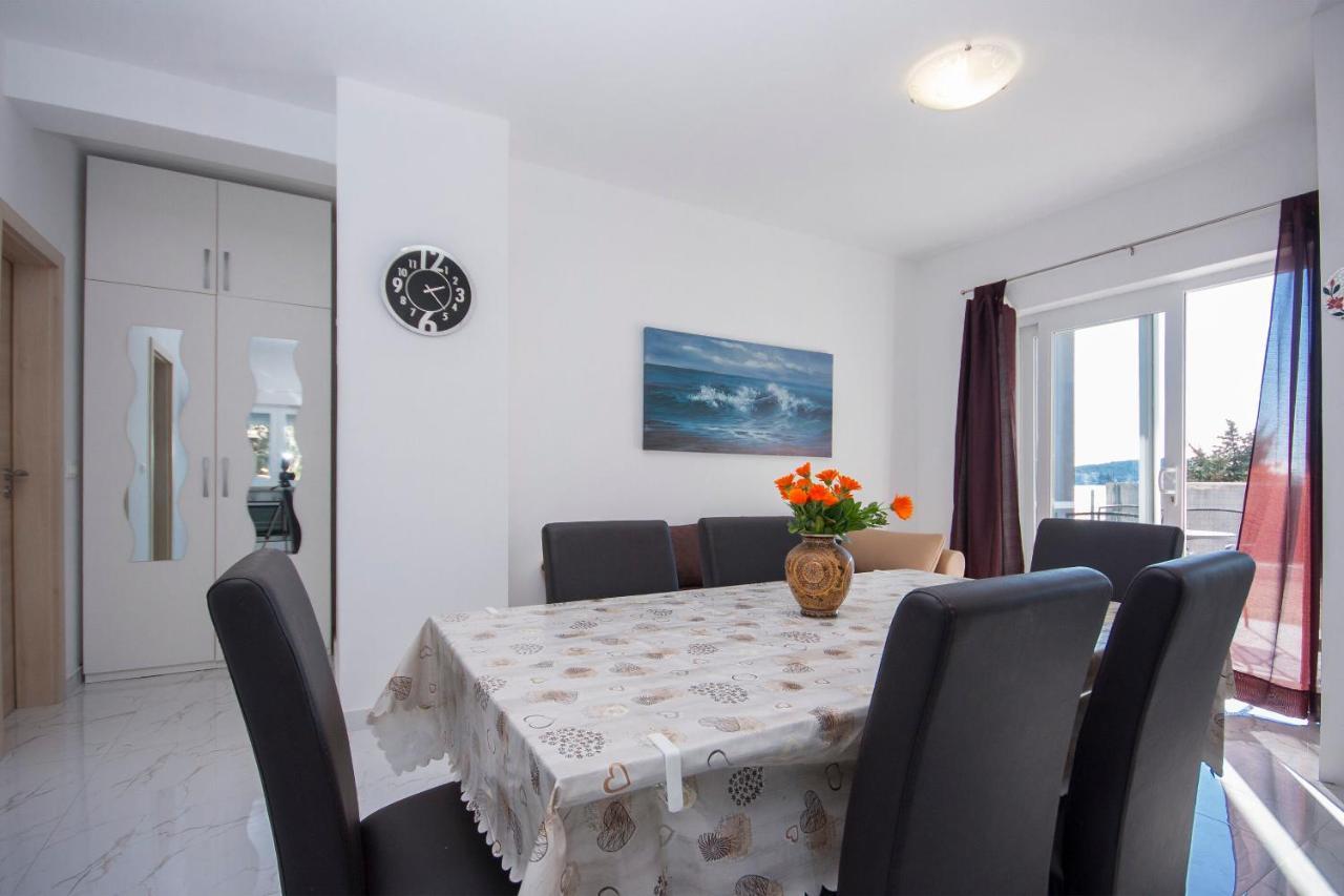 Apartments Osti 로고즈니차 외부 사진